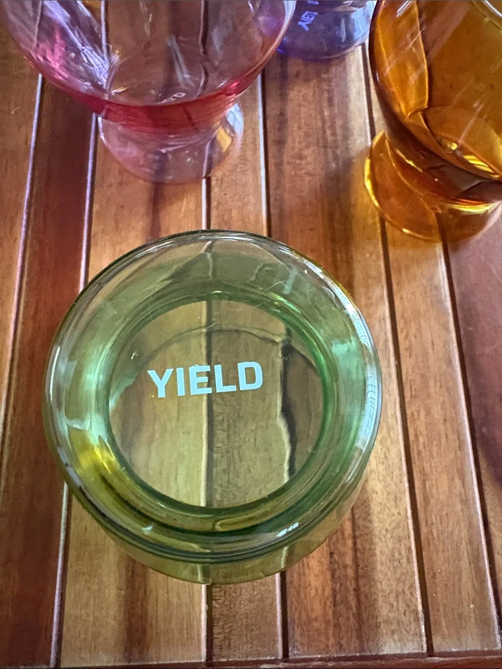 Yield vibrant set